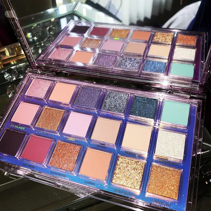 PALETA DE SOMBRAS PARA OJOS "MERCURY RETROGRADE" (18 COLORES)